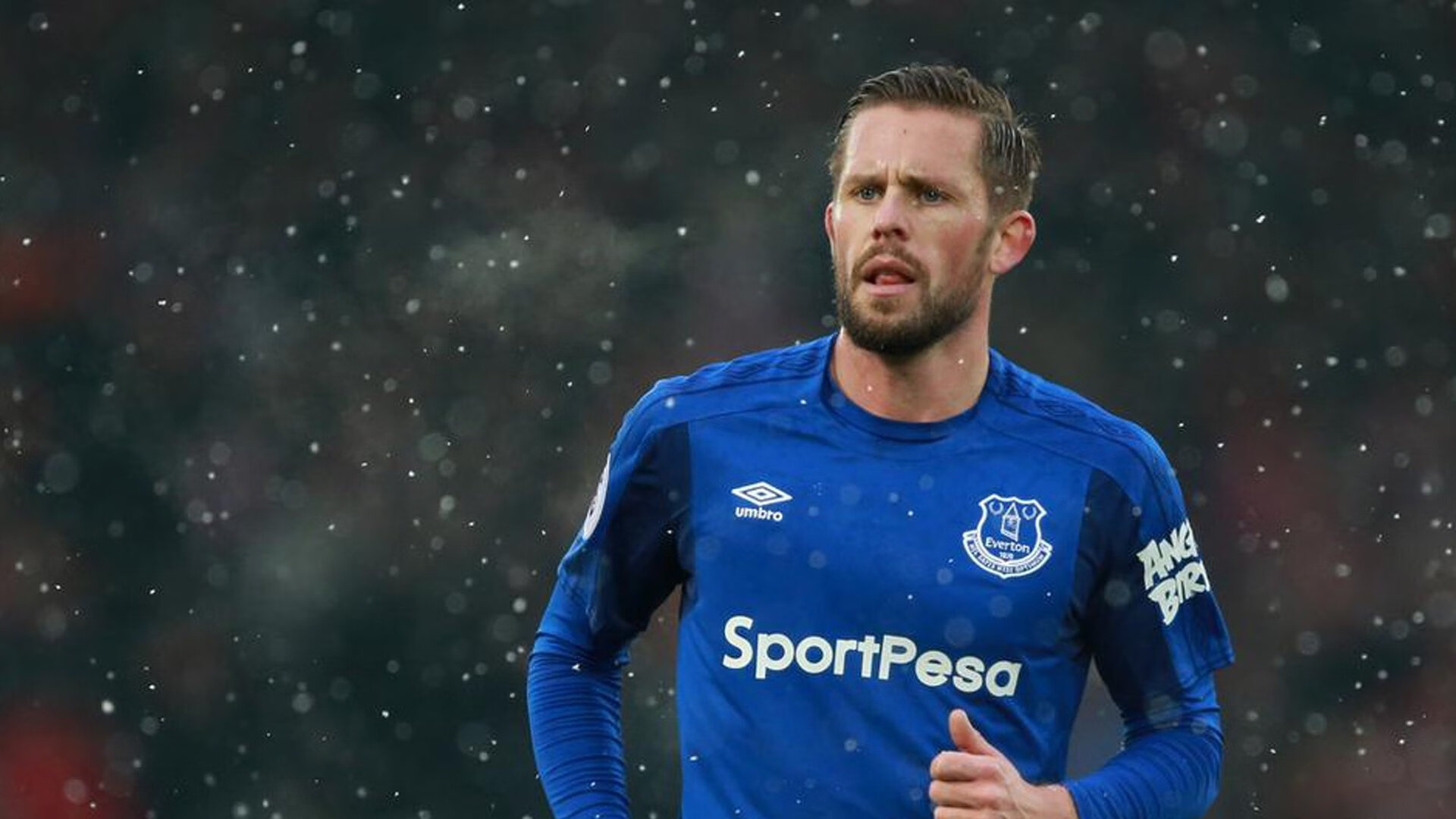 中国田径队亚锦赛斩获四金 新秀崛起老将稳健